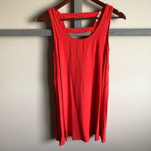 Red heart and hips tank/ tunic top